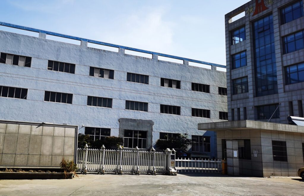 YIWU Hydraulics Gate